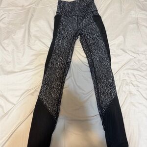 Black and White Mesh 25" Lululemon Leggings
